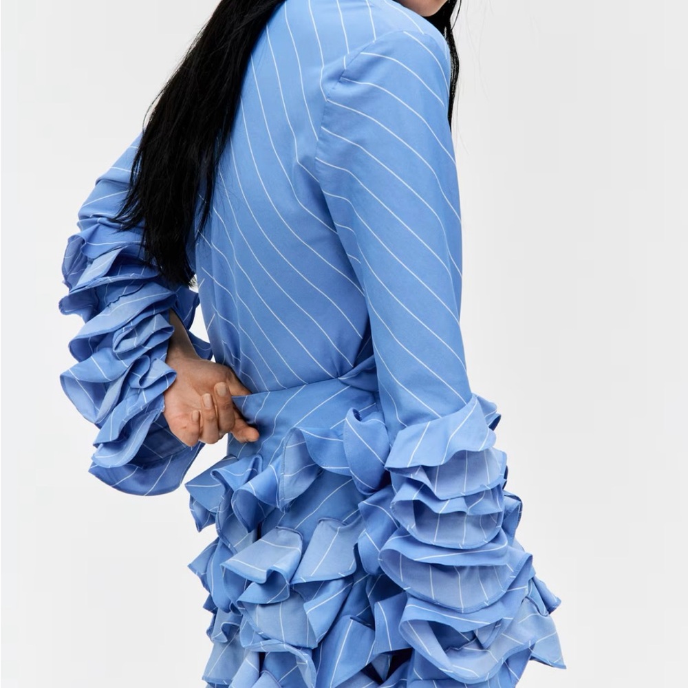 H&M Blue Striped Ruffle Skirt Set